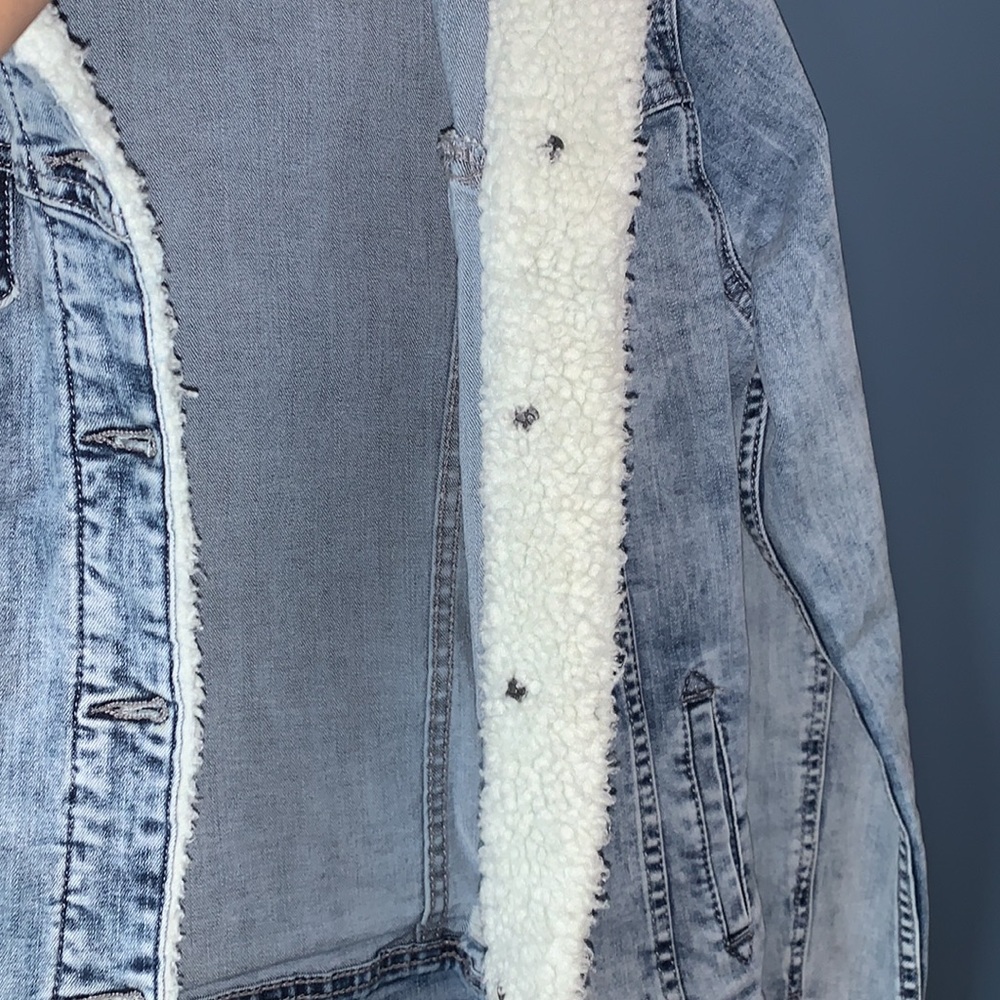 Jean jacket - Picture 4 of 6